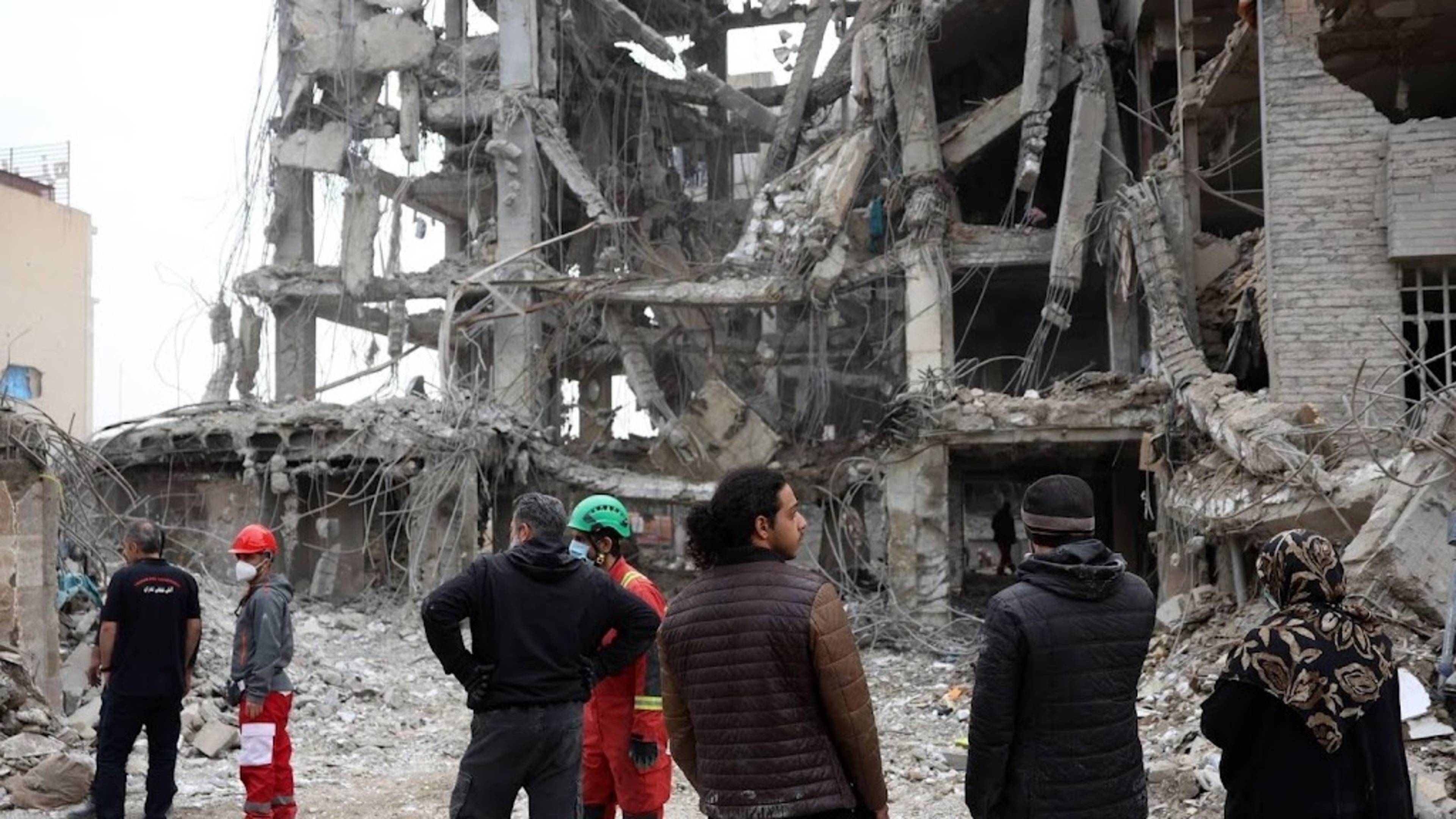 Israel reports new attacks on Tehran