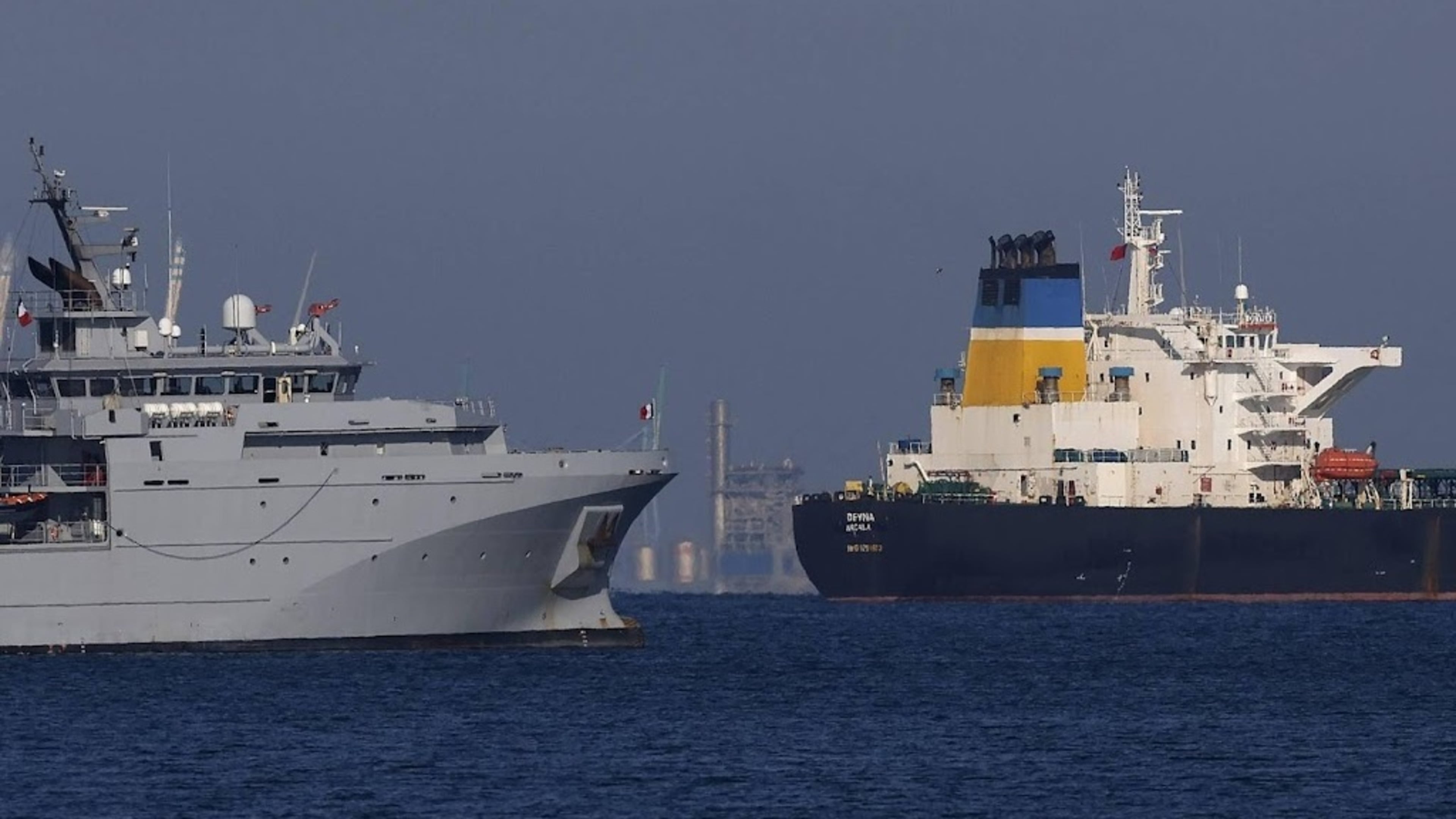 France releases Russian shadow fleet tanker after payment