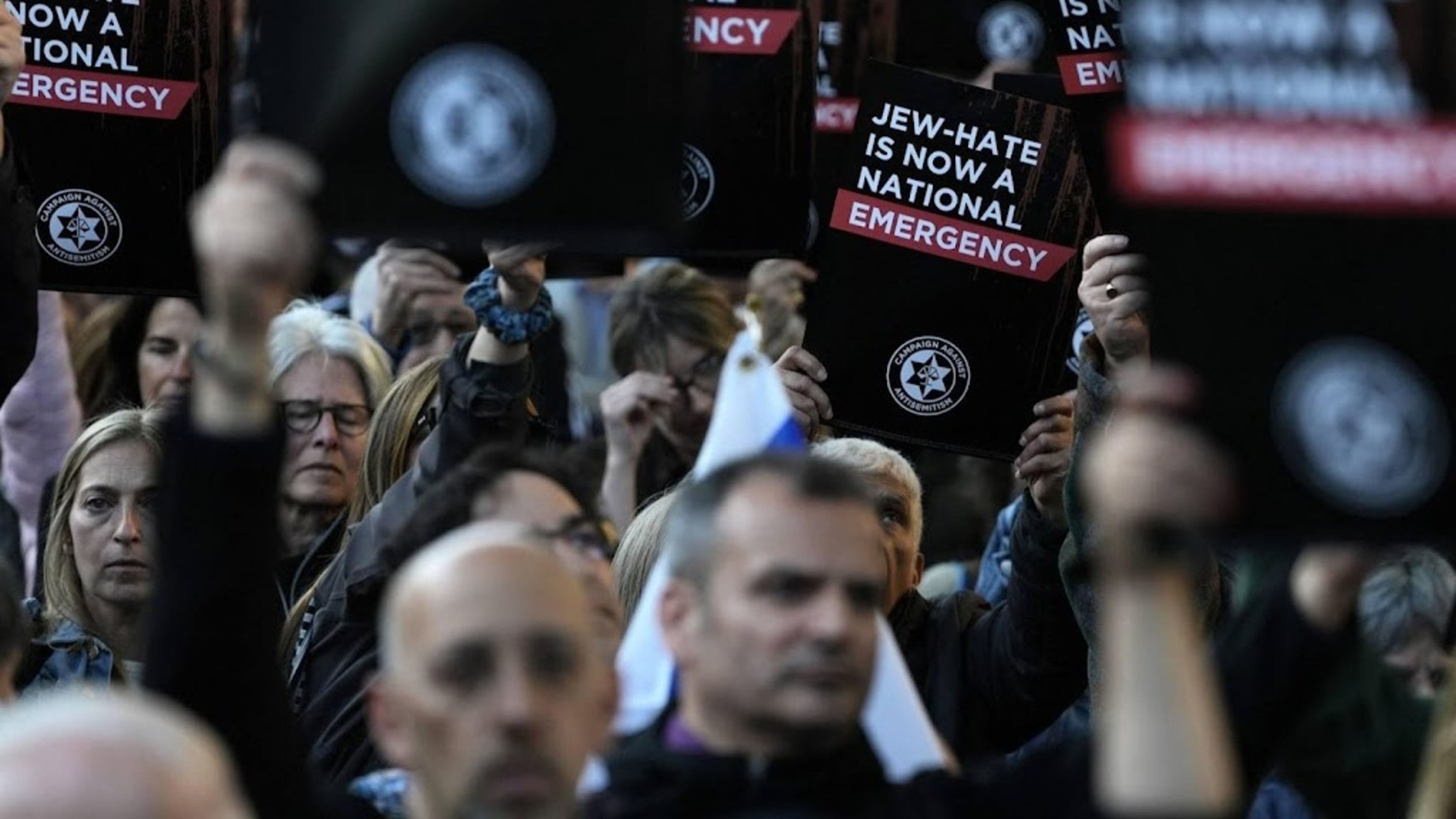 London police set up special team to protect Jews