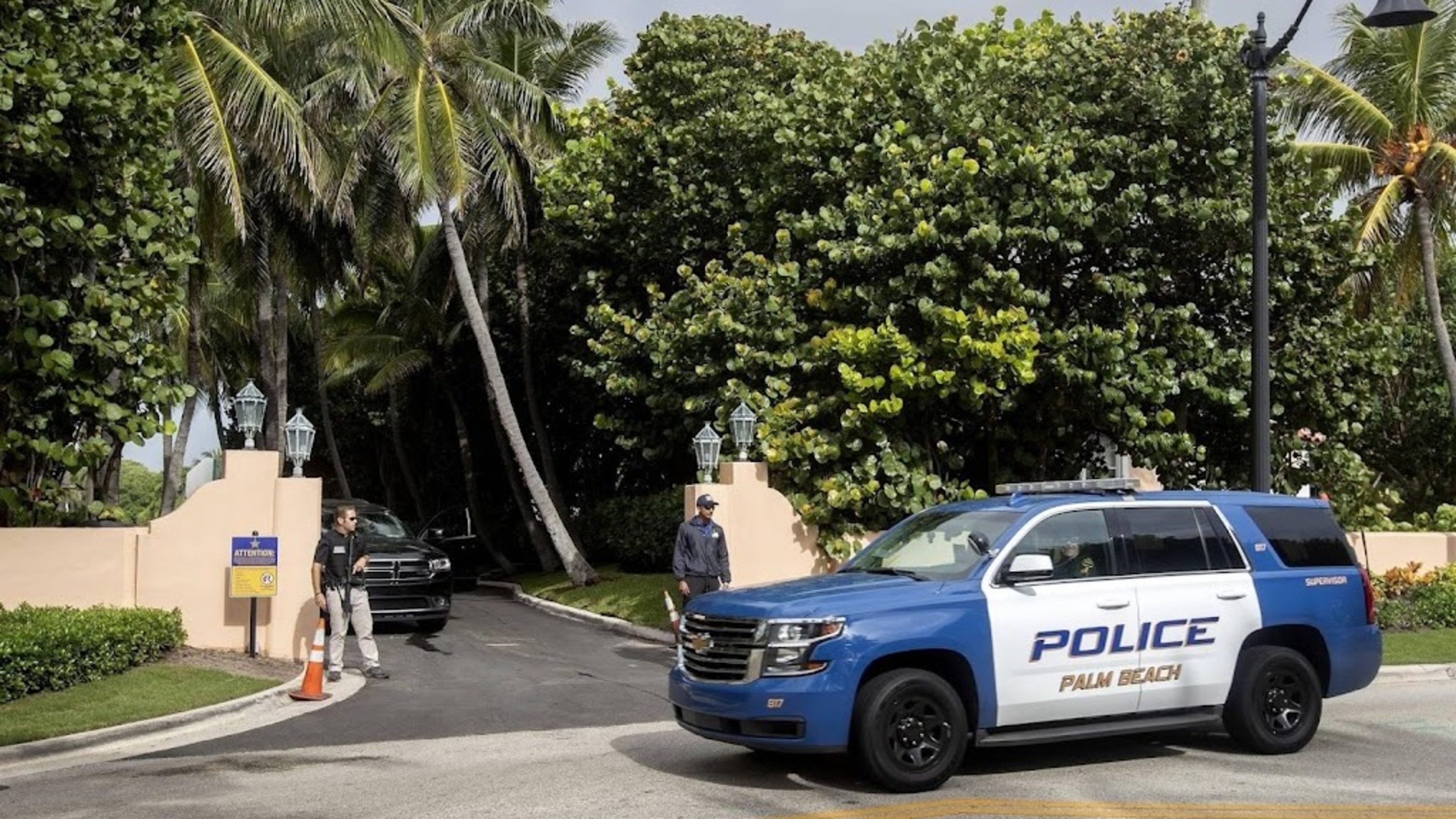 Secret Service kills man attempting to enter Mar-a-Lago