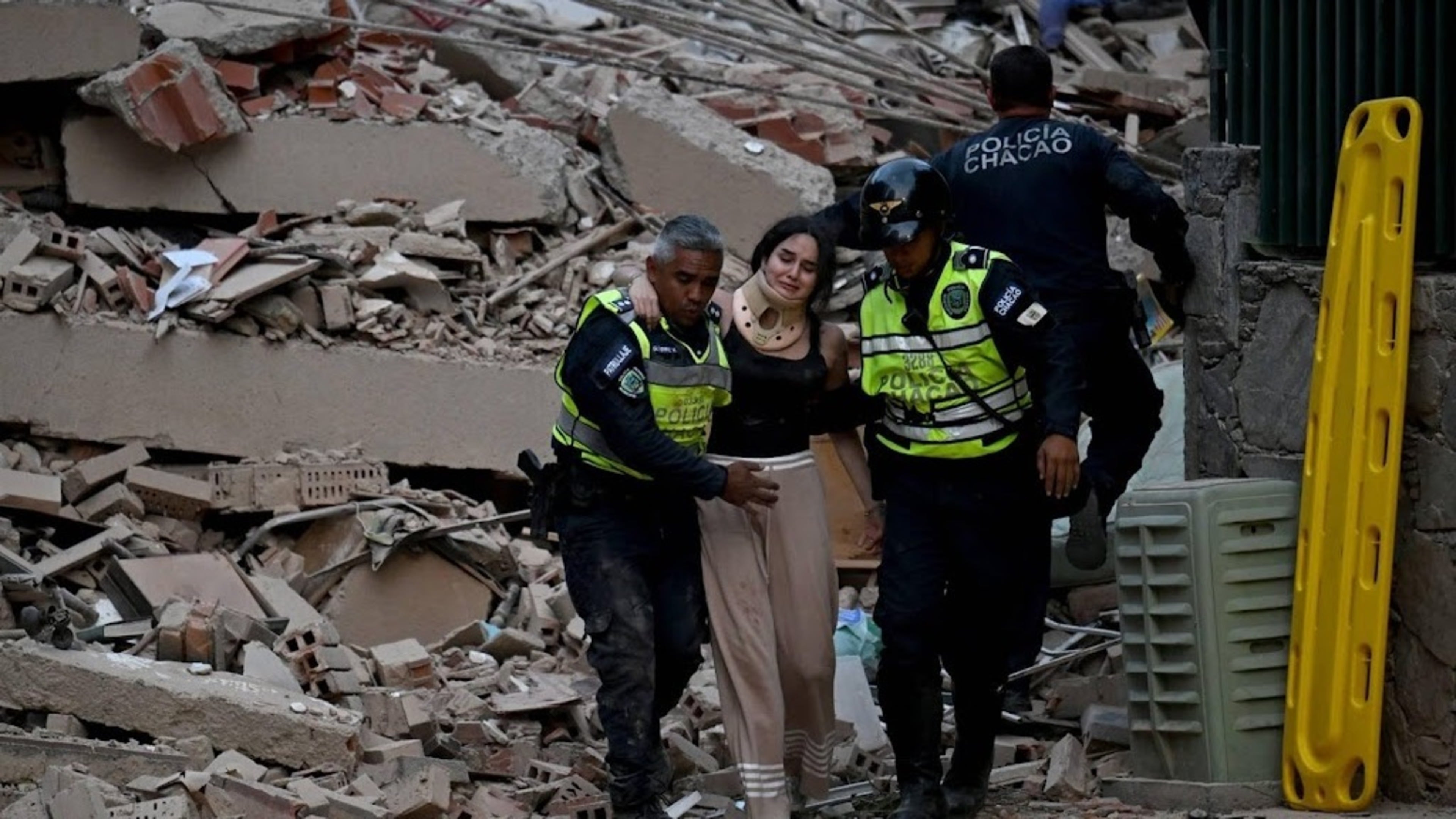 Powerful earthquake off the coast of Venezuela felt in Caracas