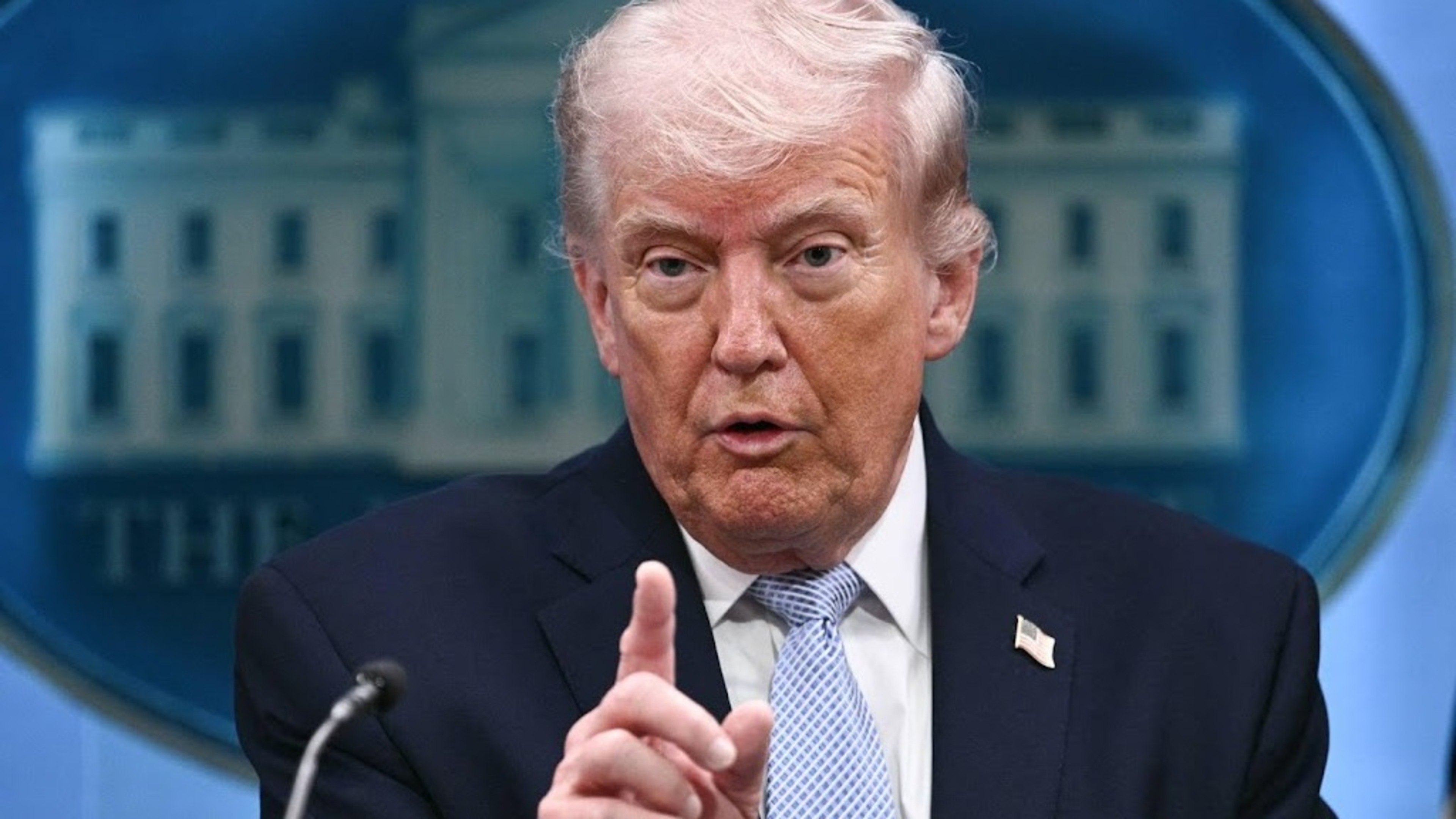 Trump: tariffs for countries supplying arms to Iran