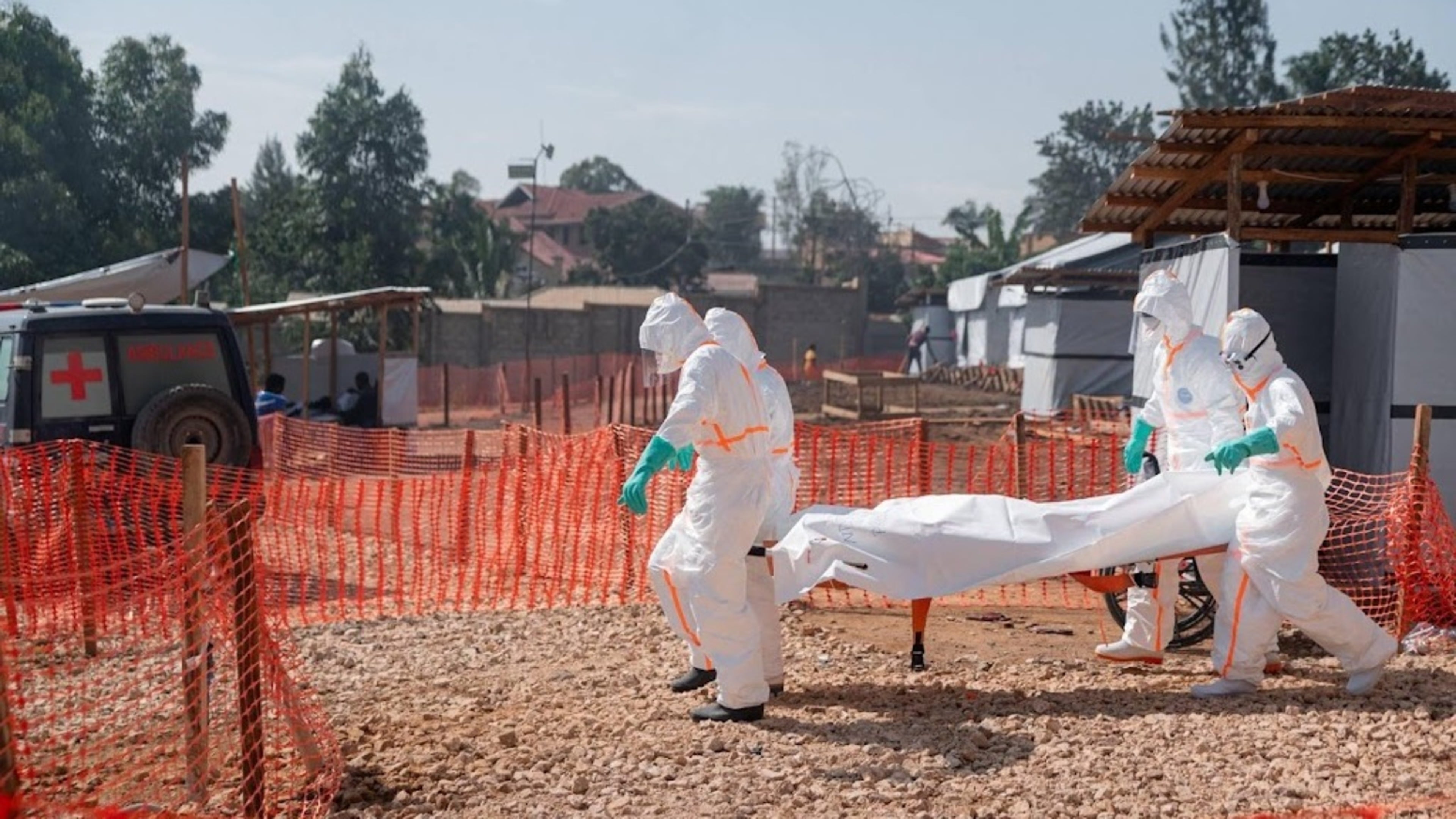 MSF: more emergency aid needed to contain Ebola outbreak