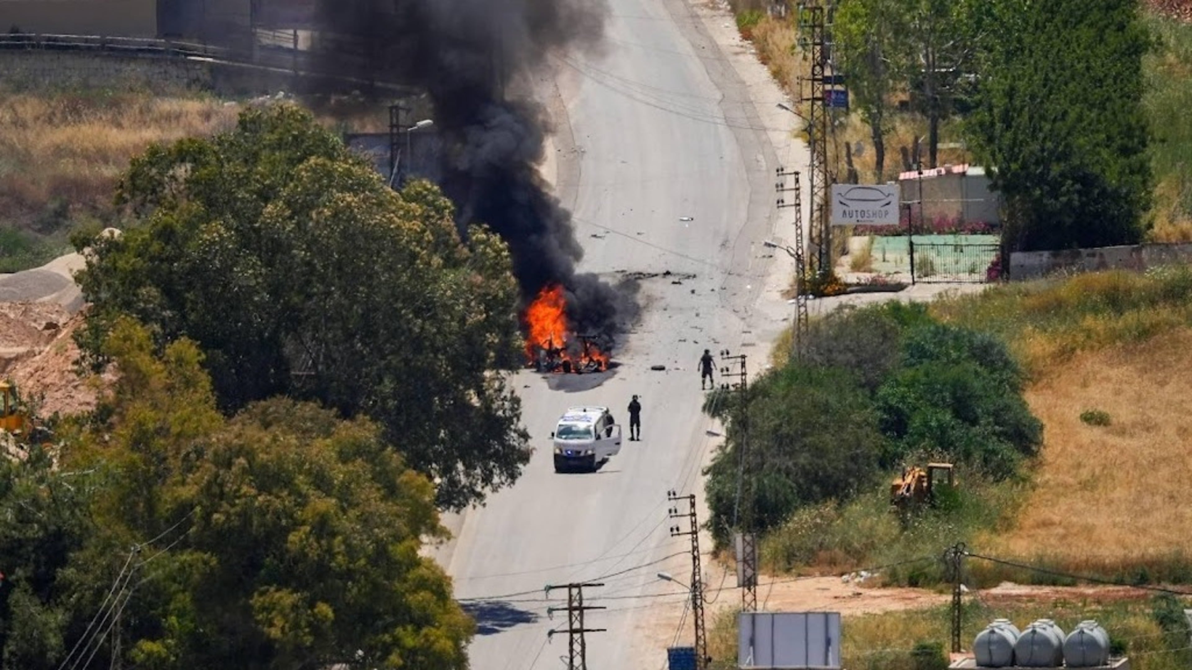 Lebanon reports deaths after Israeli airstrike in the south