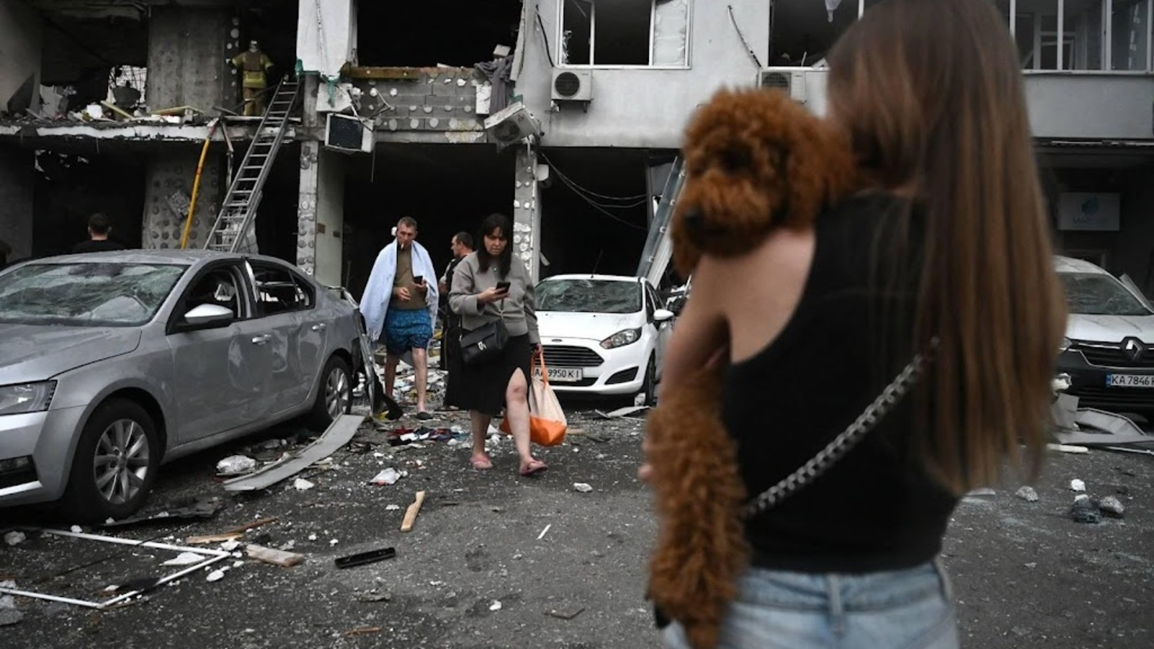 Death toll in Kyiv rises following Russian airstrikes