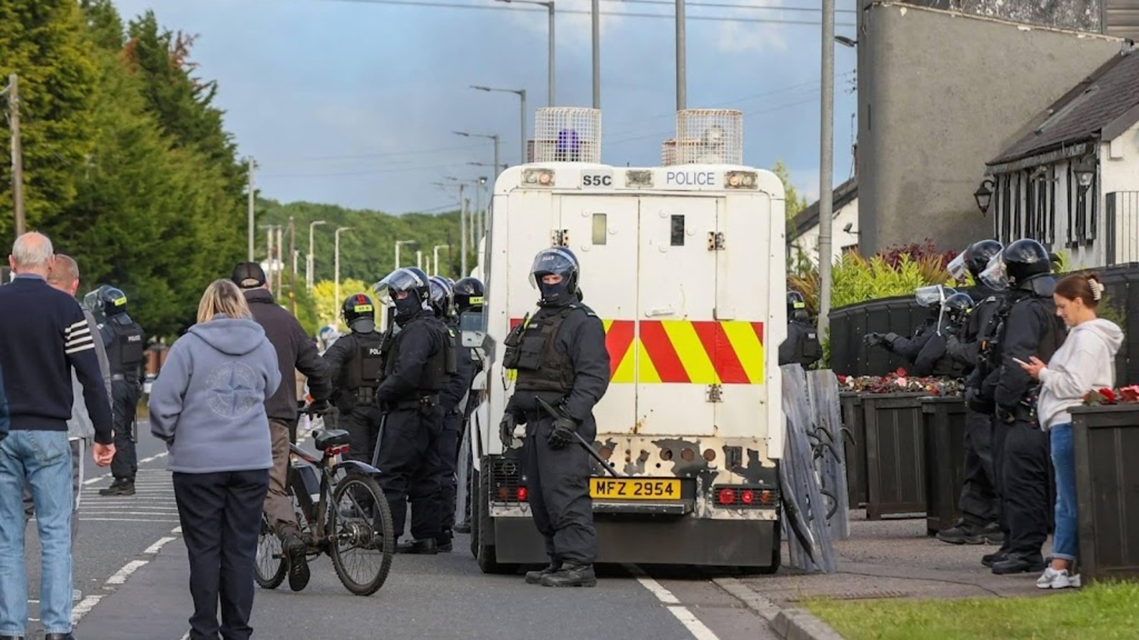 Second day of unrest in Northern Ireland