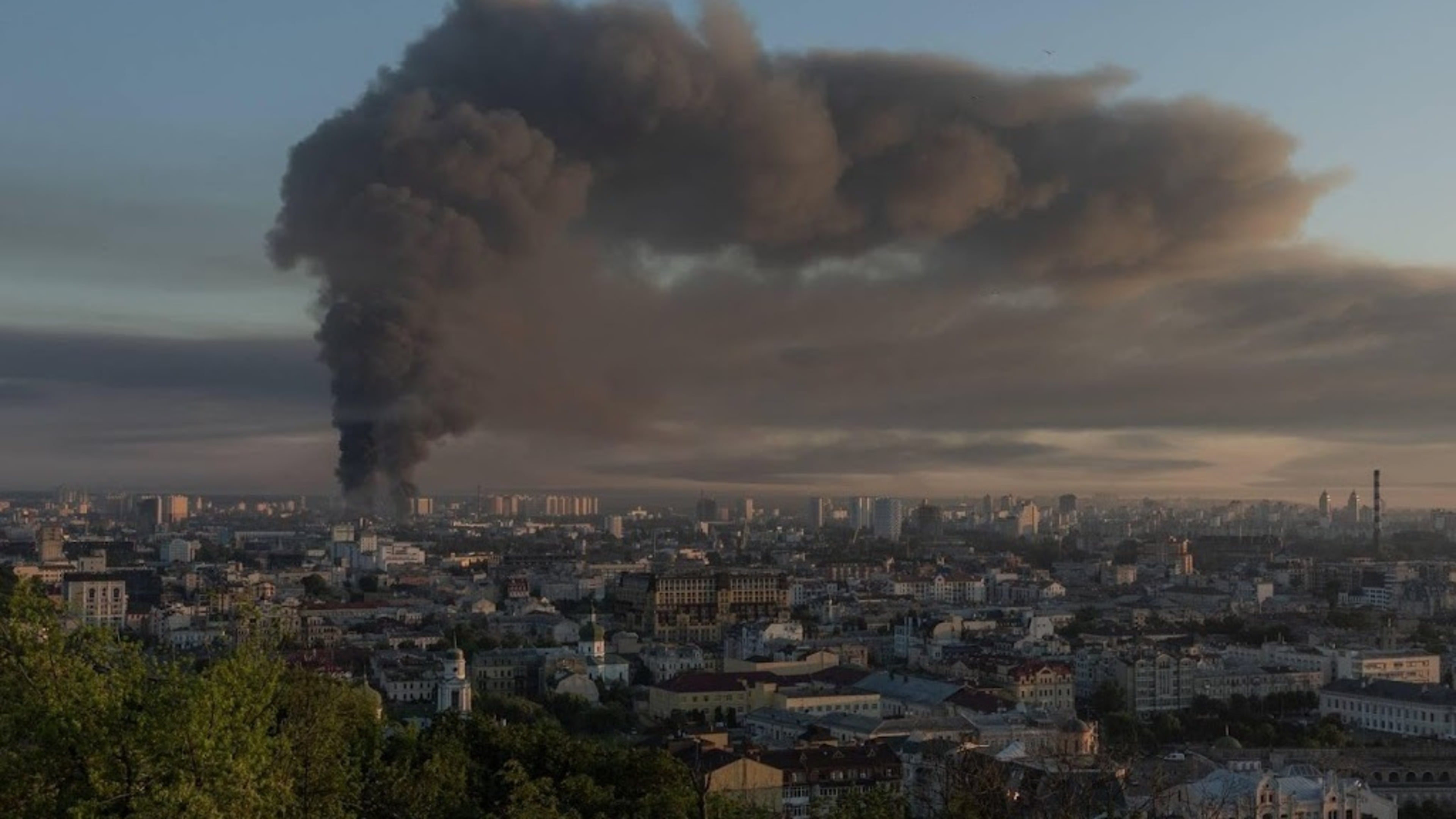 Deaths and injuries reported in major Russian attack on Ukraine