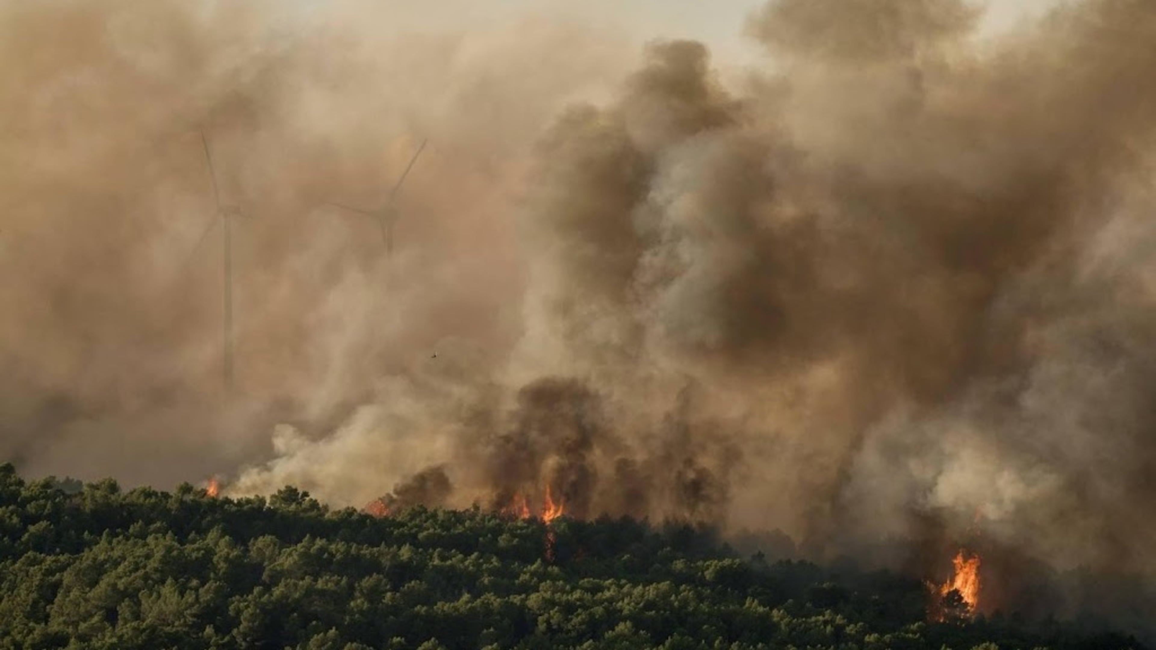 Large wildfire ravages Southern France