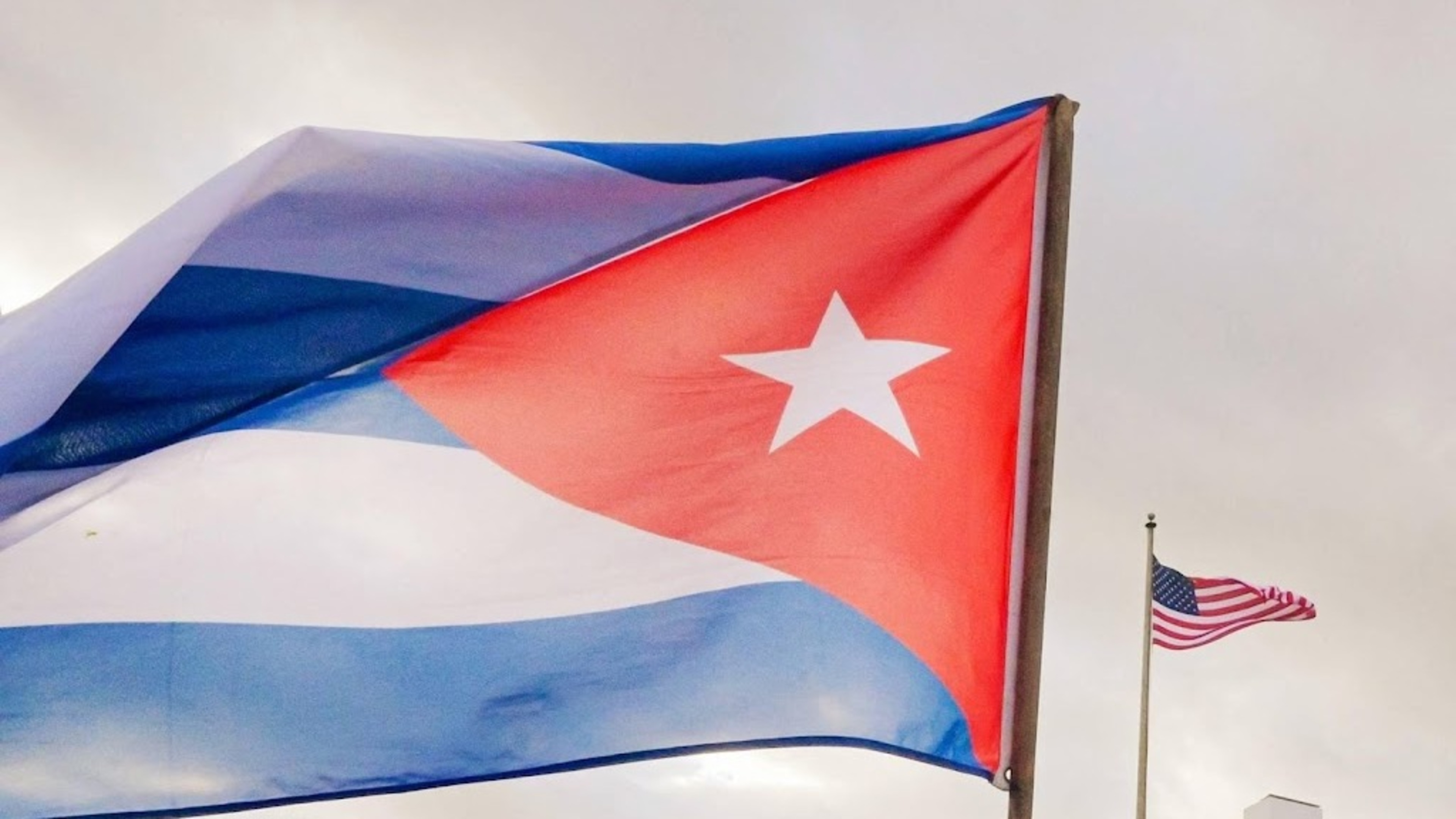 Cuba shoots dead four on US speedboat