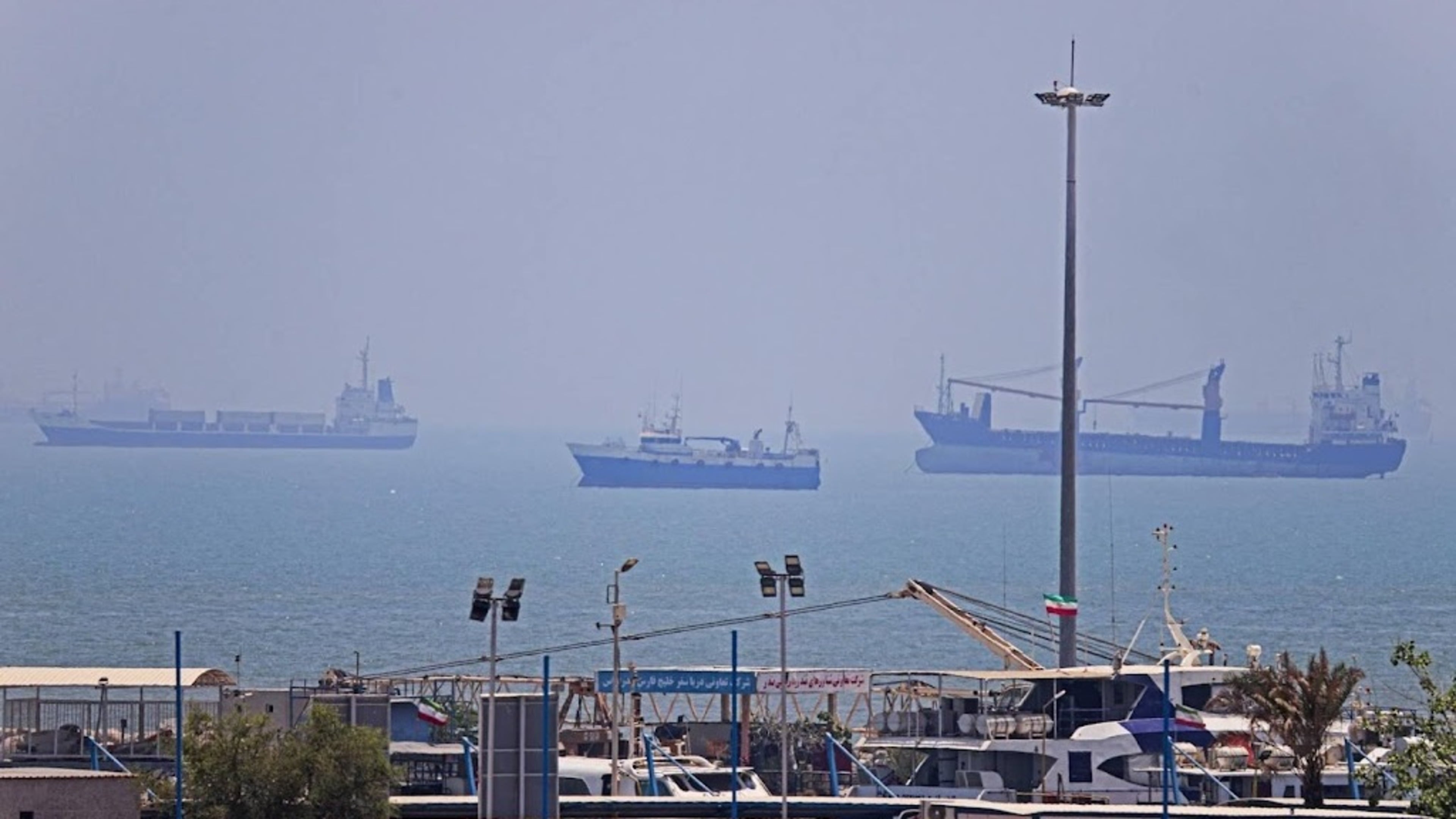 US confirms lifting of Strait of Hormuz blockade