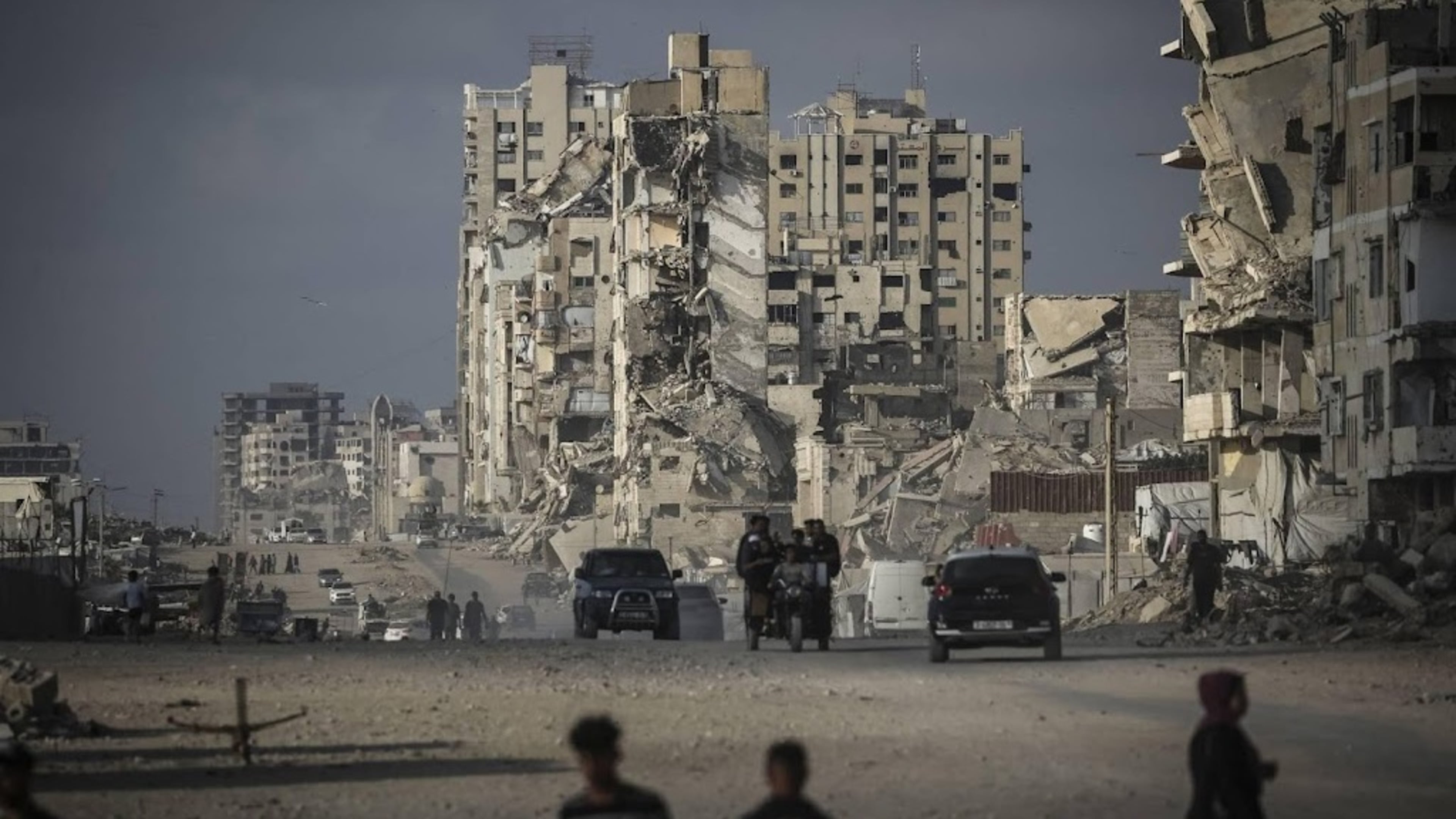 Hamas dissolves its administration in Gaza Strip