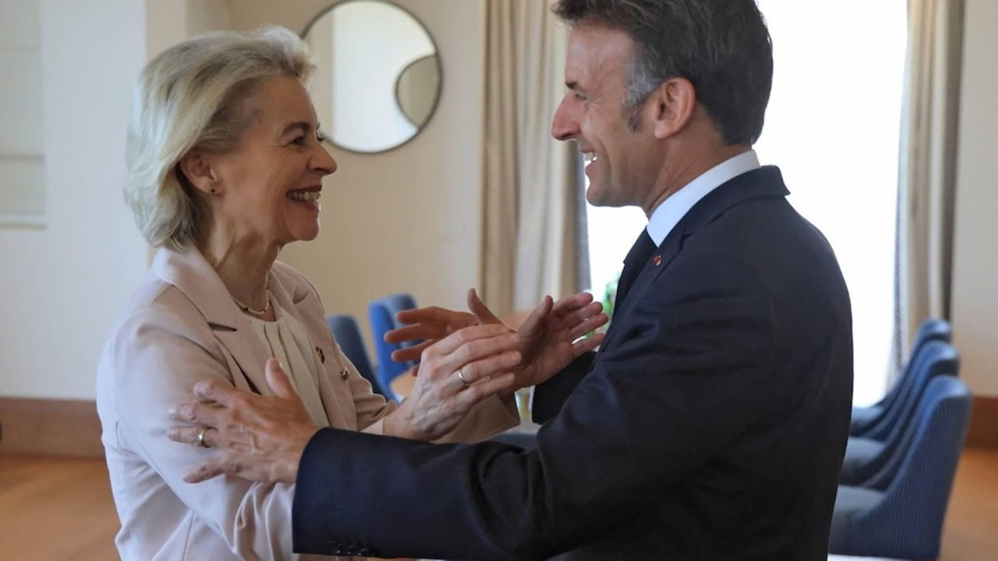 Commission must preserve Von der Leyen’s texts, says EU Ombudsman