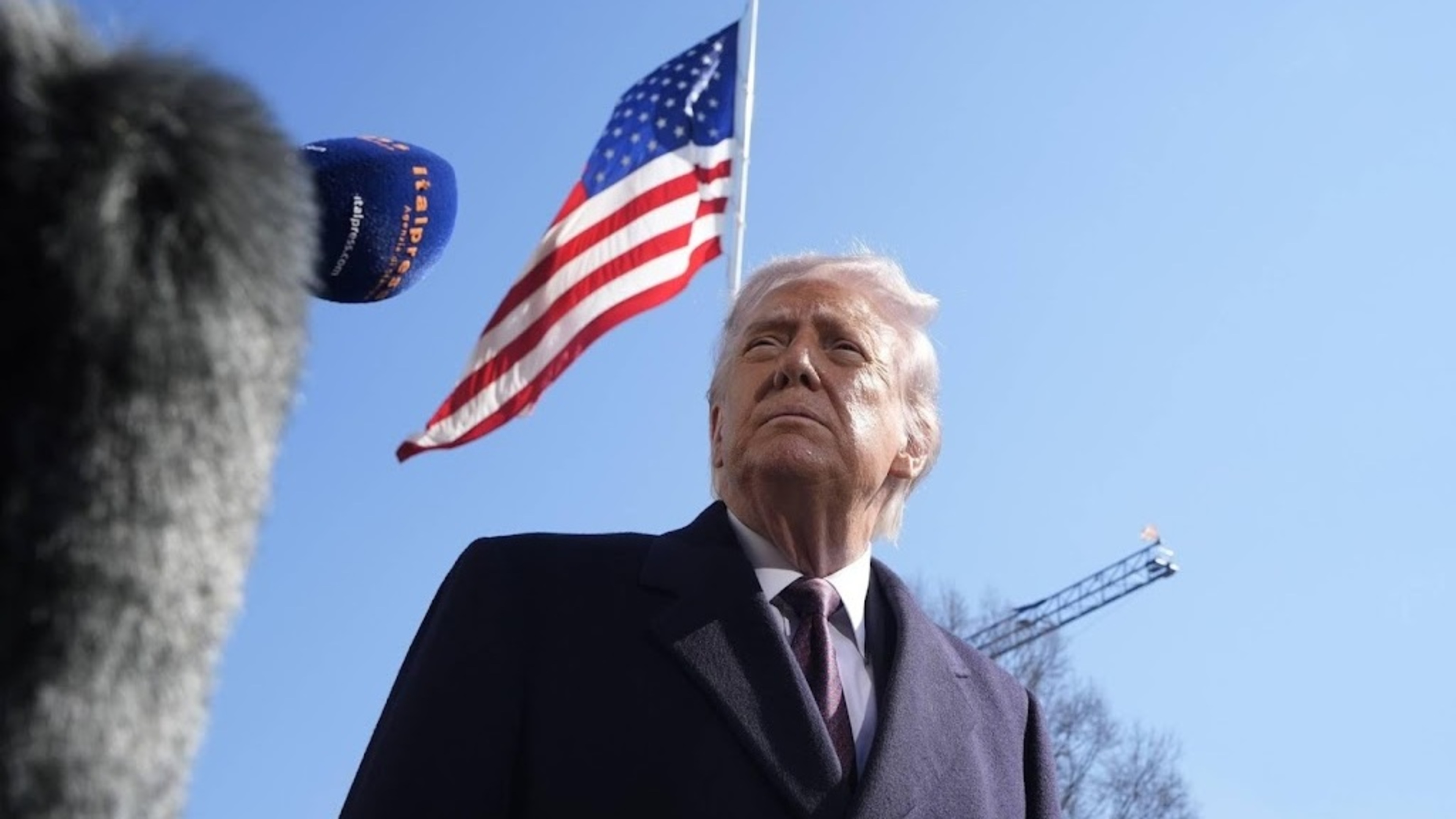 Trump suggests 'friendly takeover' of Cuba