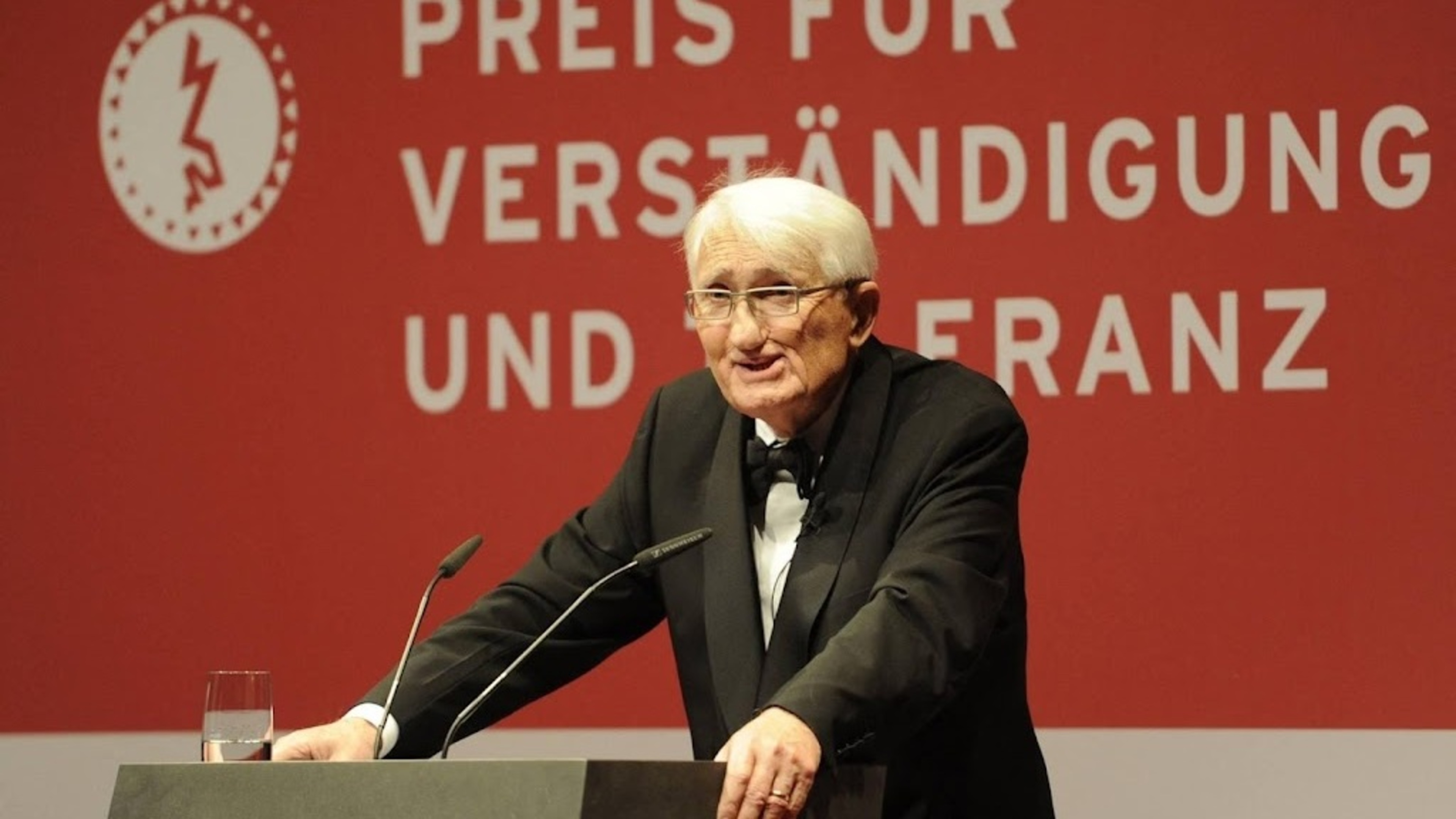 German philosopher and sociologist Jürgen Habermas dies at 96