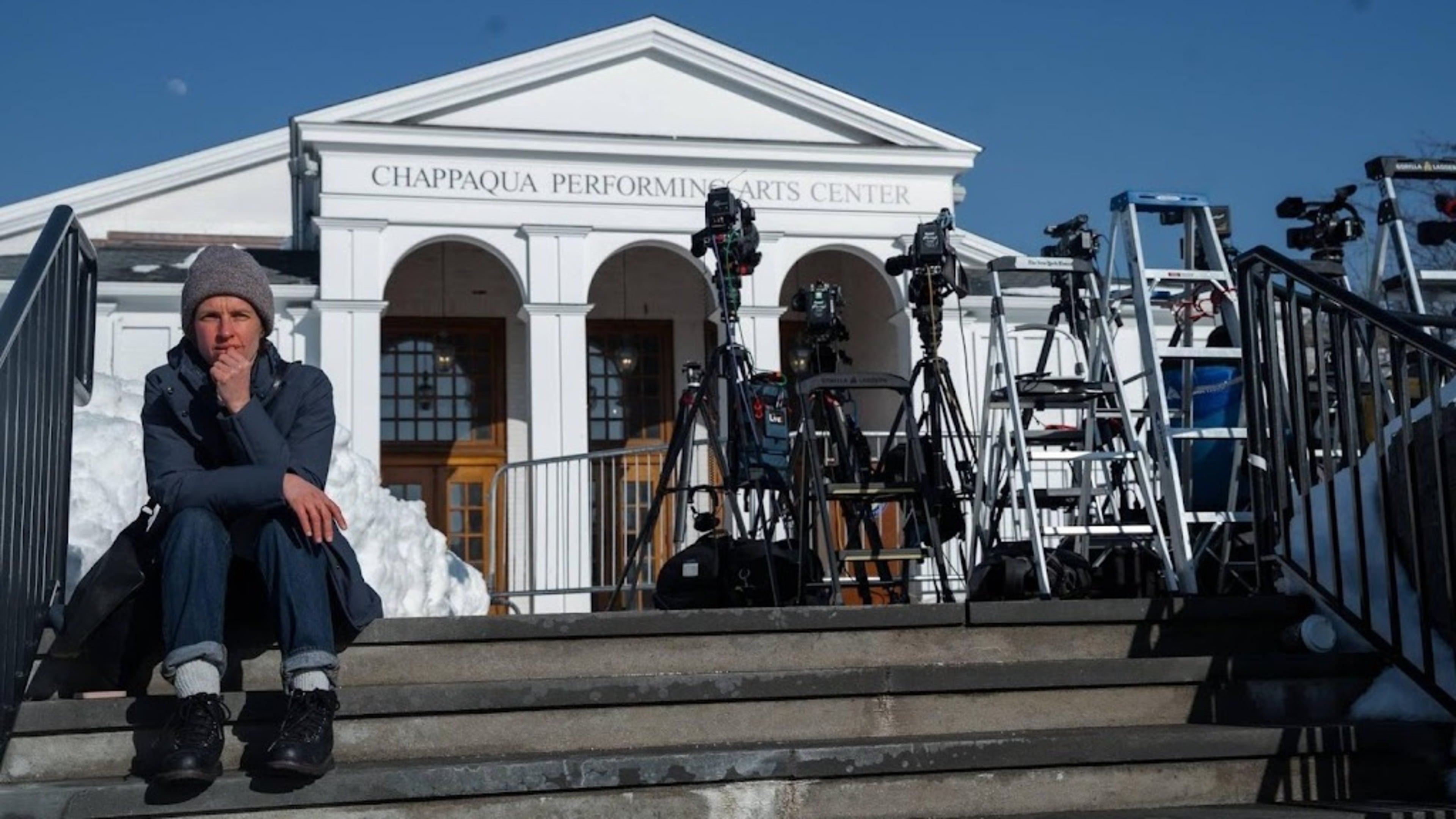 Videos of Clintons' statements about Epstein released