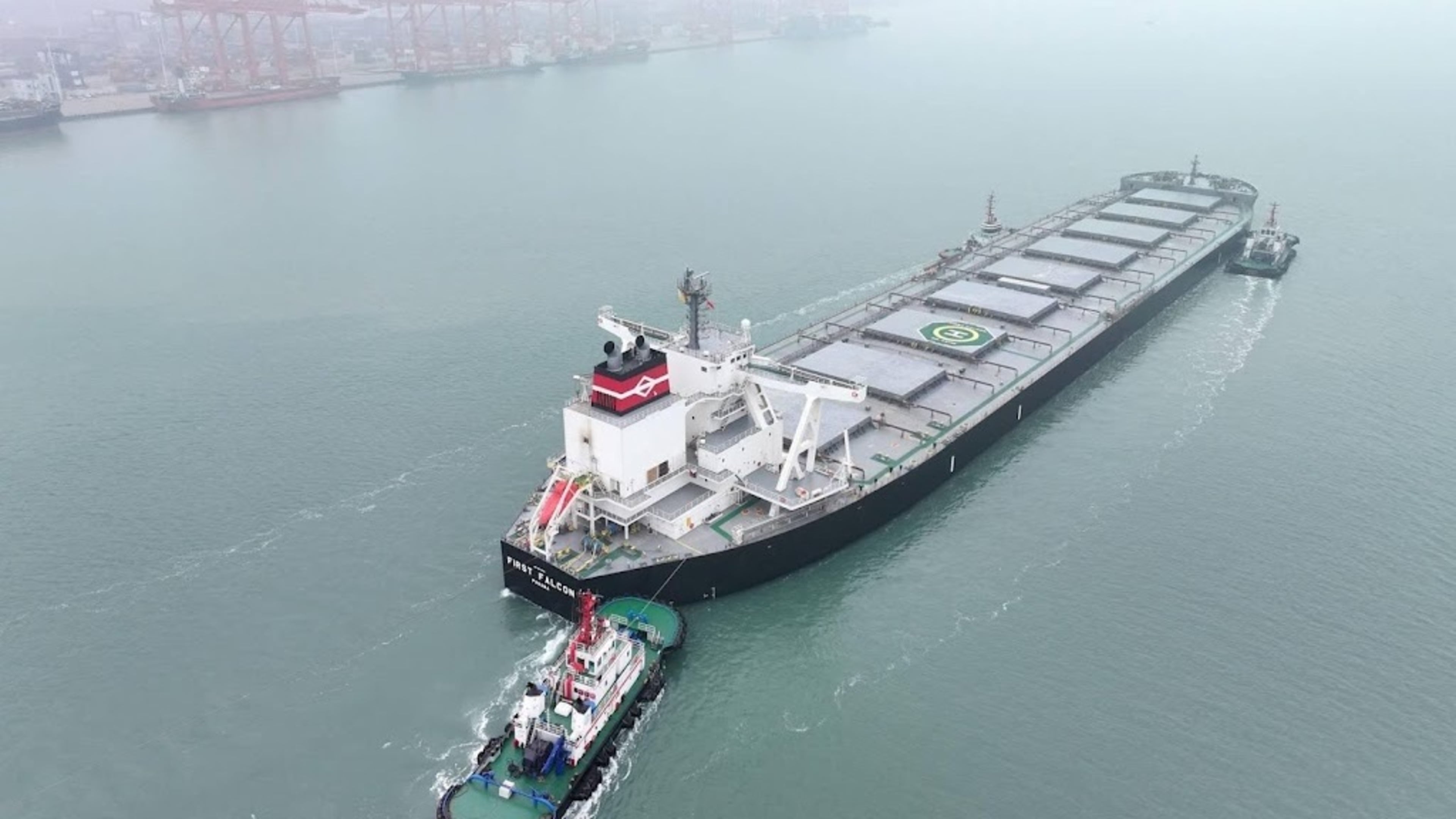 Two Chinese container ships sail through Strait of Hormuz