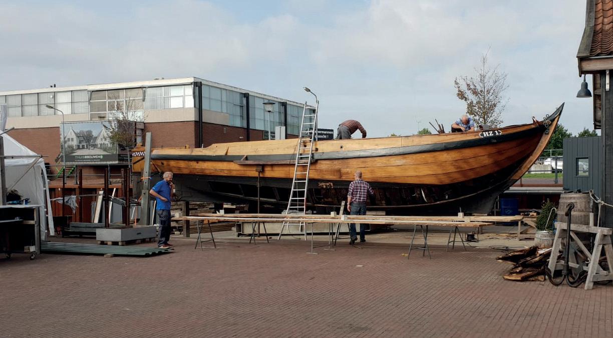 ’Ja, van dik hout zaagt men planken, van boom tot botter’ | De Gooi- en