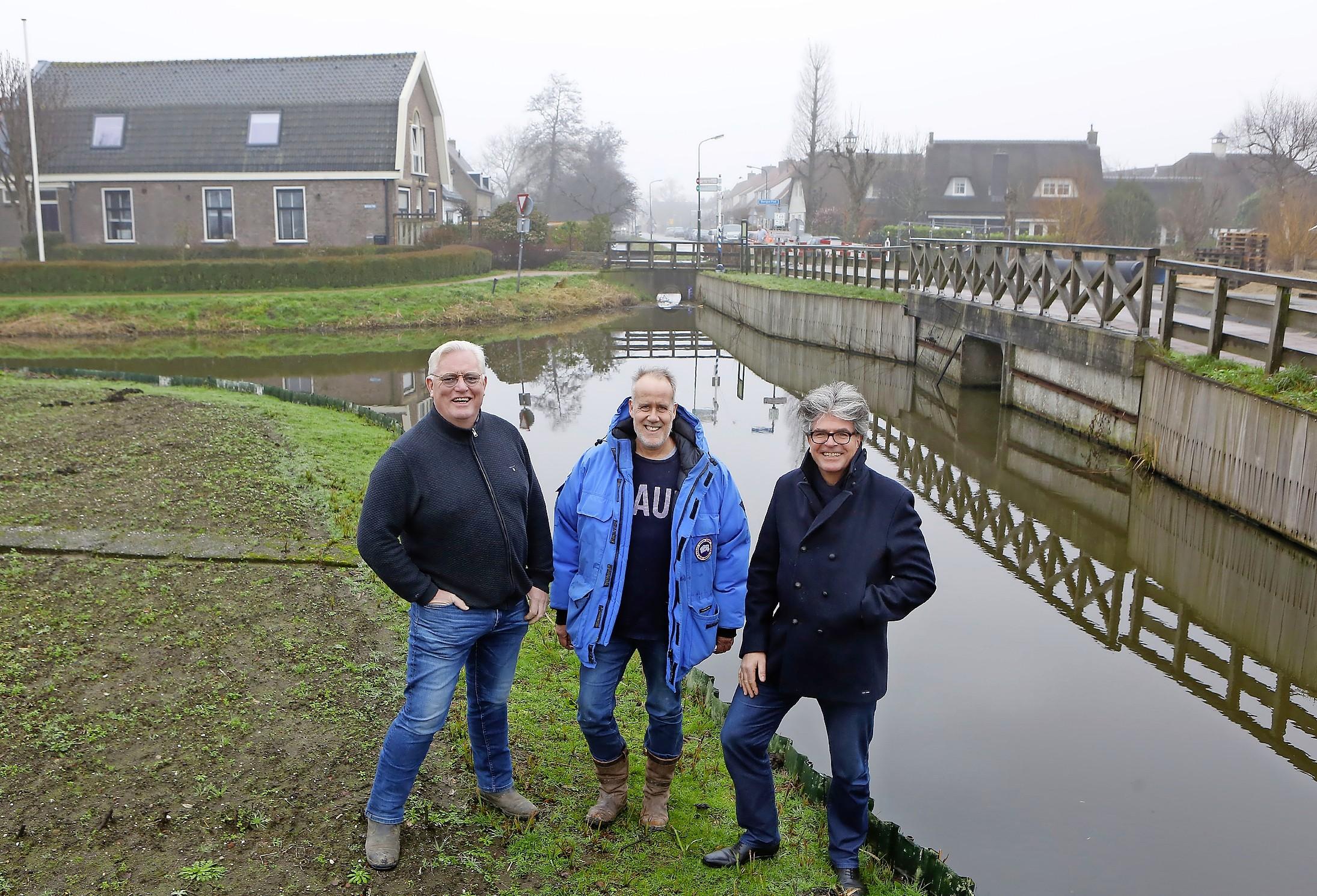 Gele Brug Ankeveen na 75 jaar in volle glorie terug