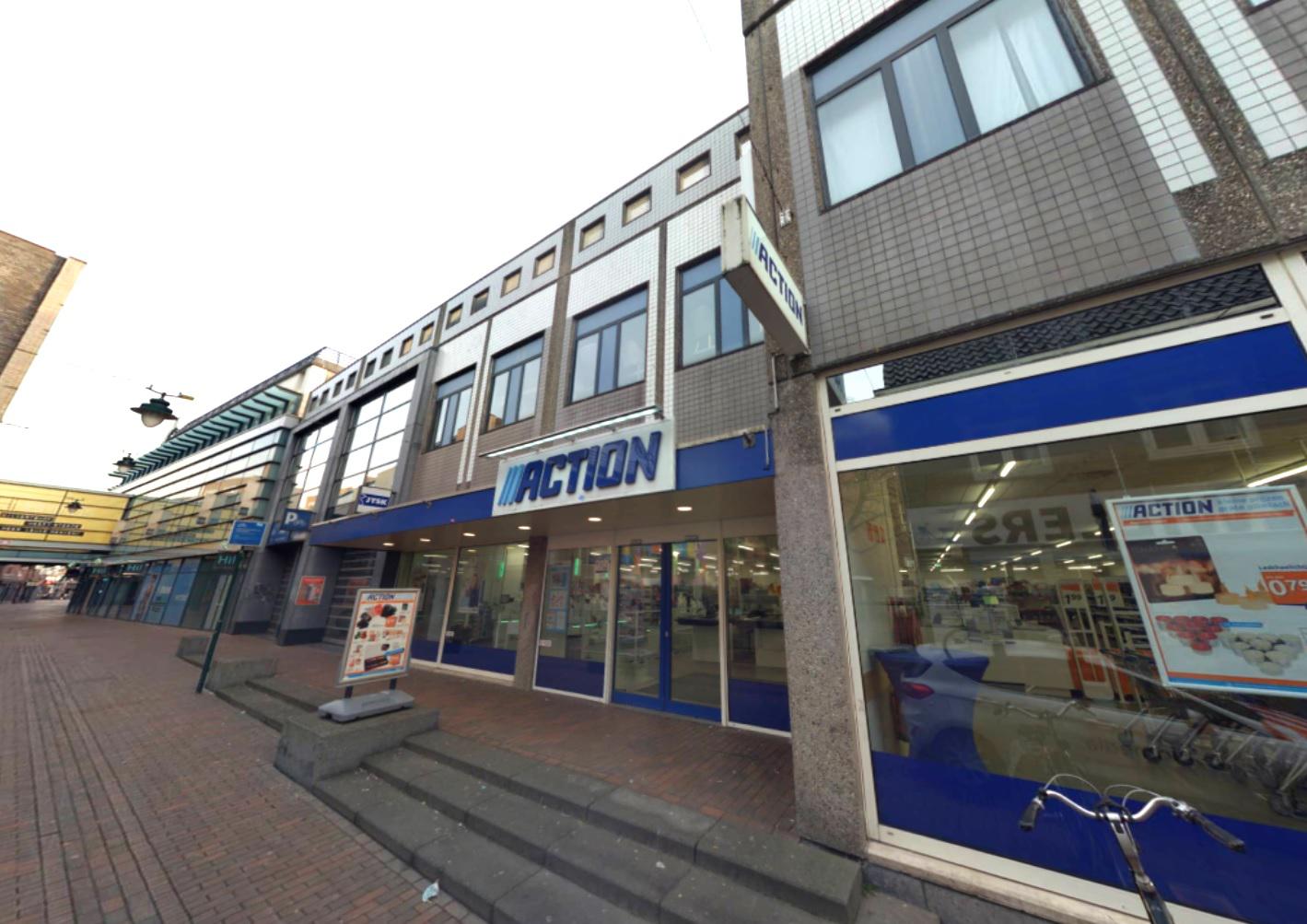 Plan voor 28 appartementen boven de Action aan de Zeedijk. Deense woonwinkel Jysk verlaat centrum va