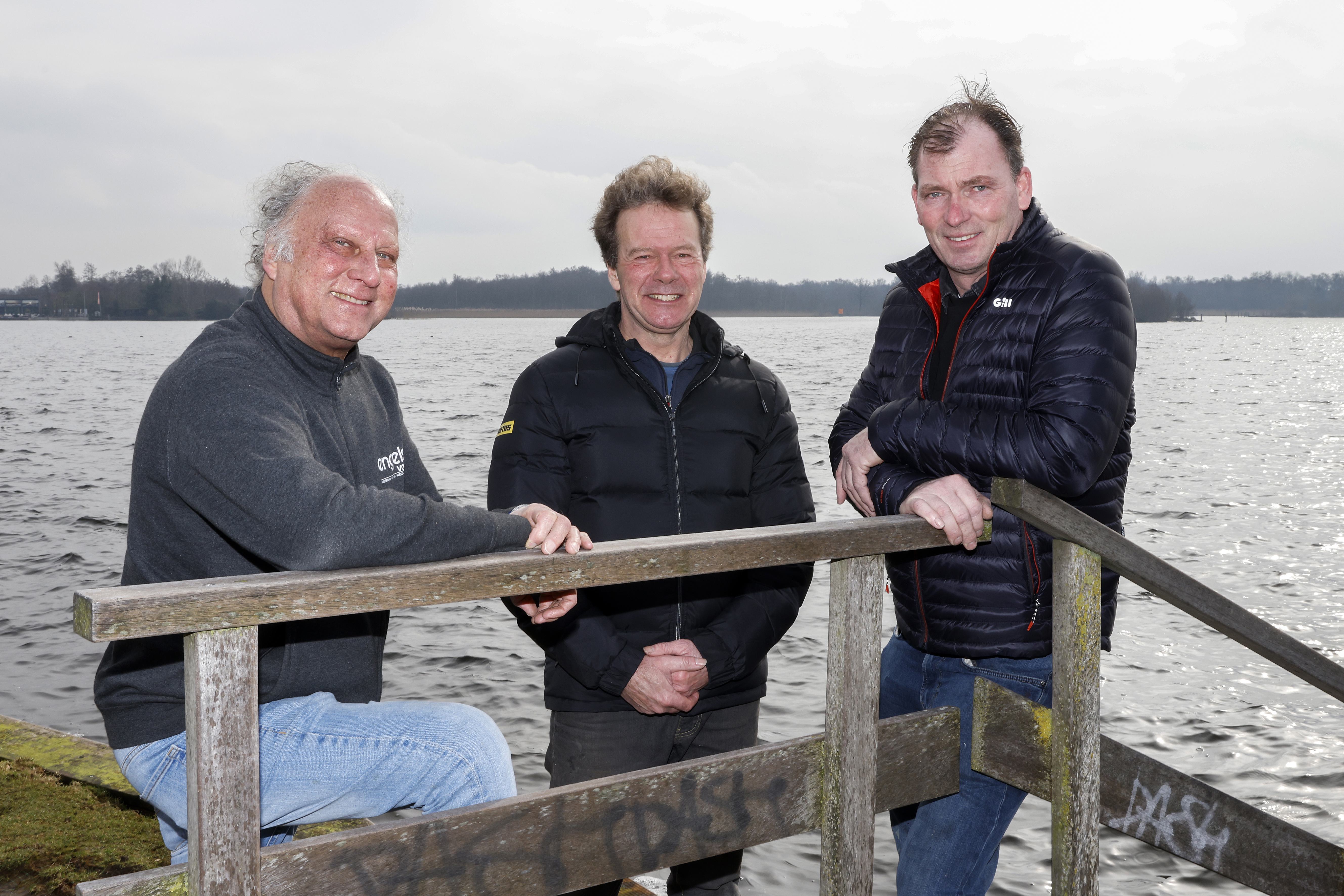 Jachthavens Wijde Blik willen én natuur én recreatie. ‘Fijn varen langs strand én plant’