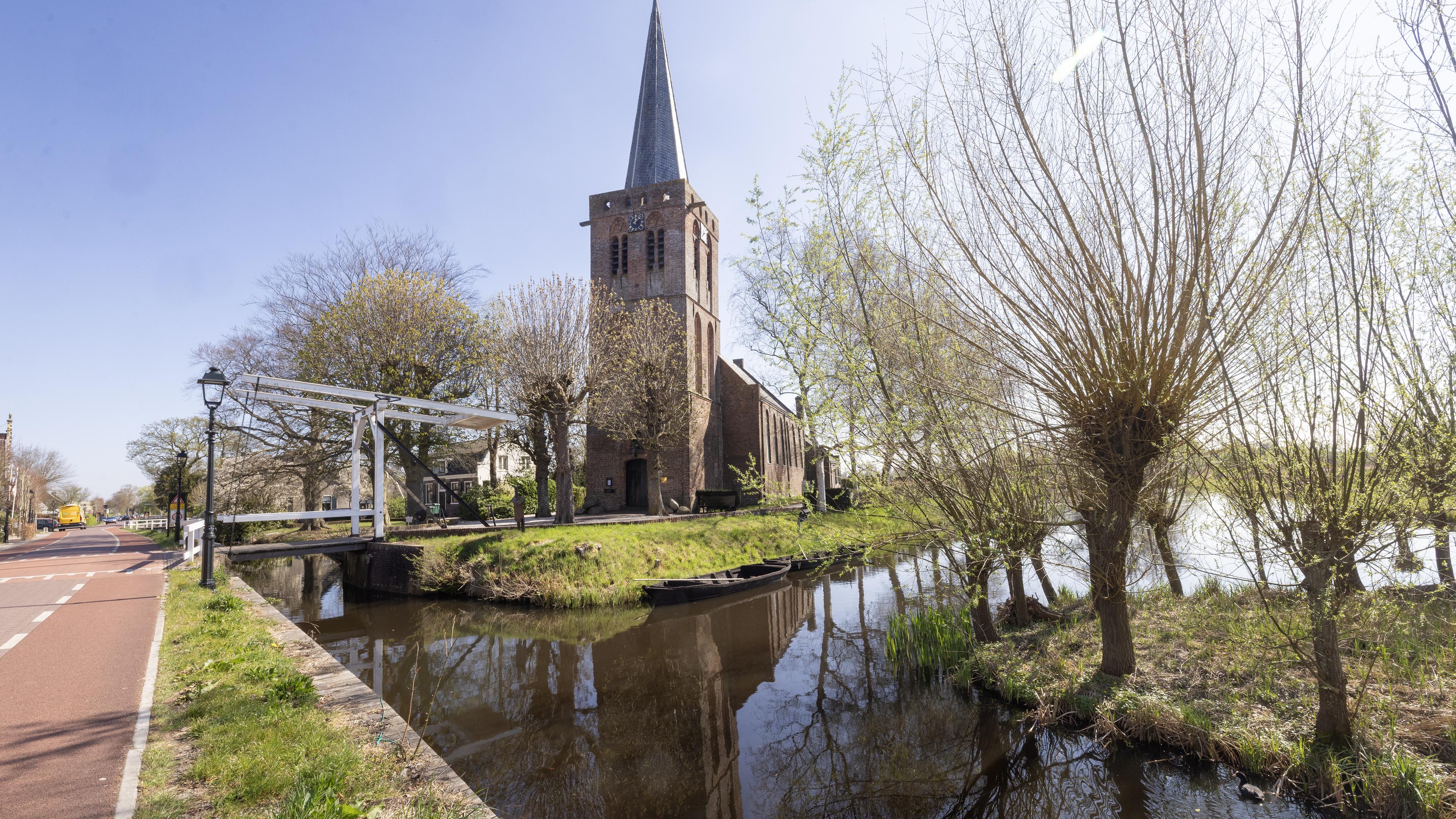 Inzamelingsactie gestart voor behoud Oude Kerk Kortenhoef: doel is 100.000 euro