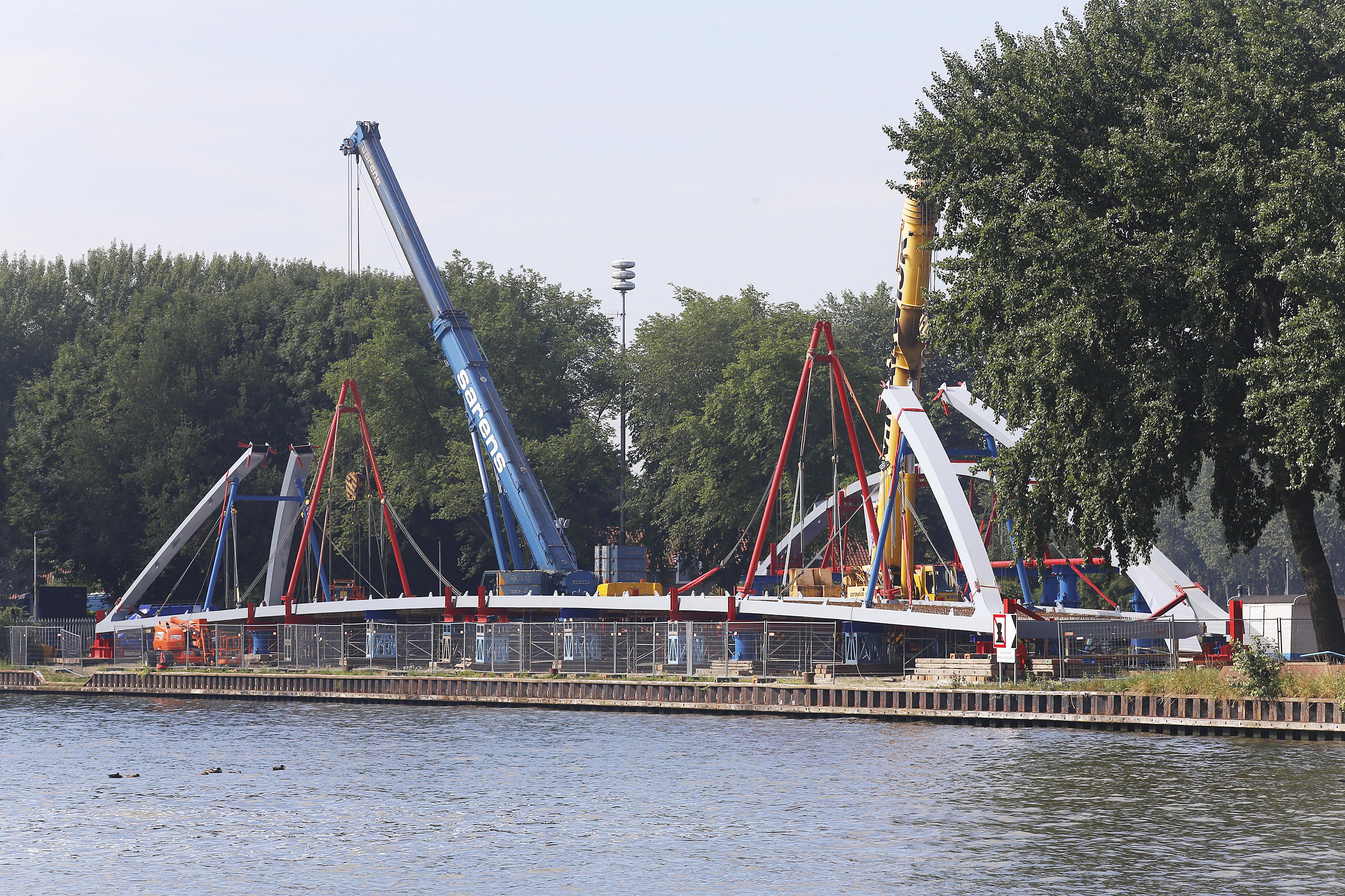 Fietsbrug Nigtevecht in maart op z’n plek gezet