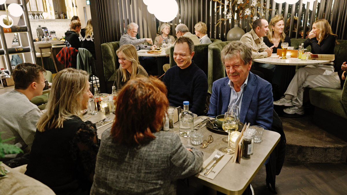 Bij Stoon Gastrobar in Huizen staat gastvrijheid op nummer één: de ...