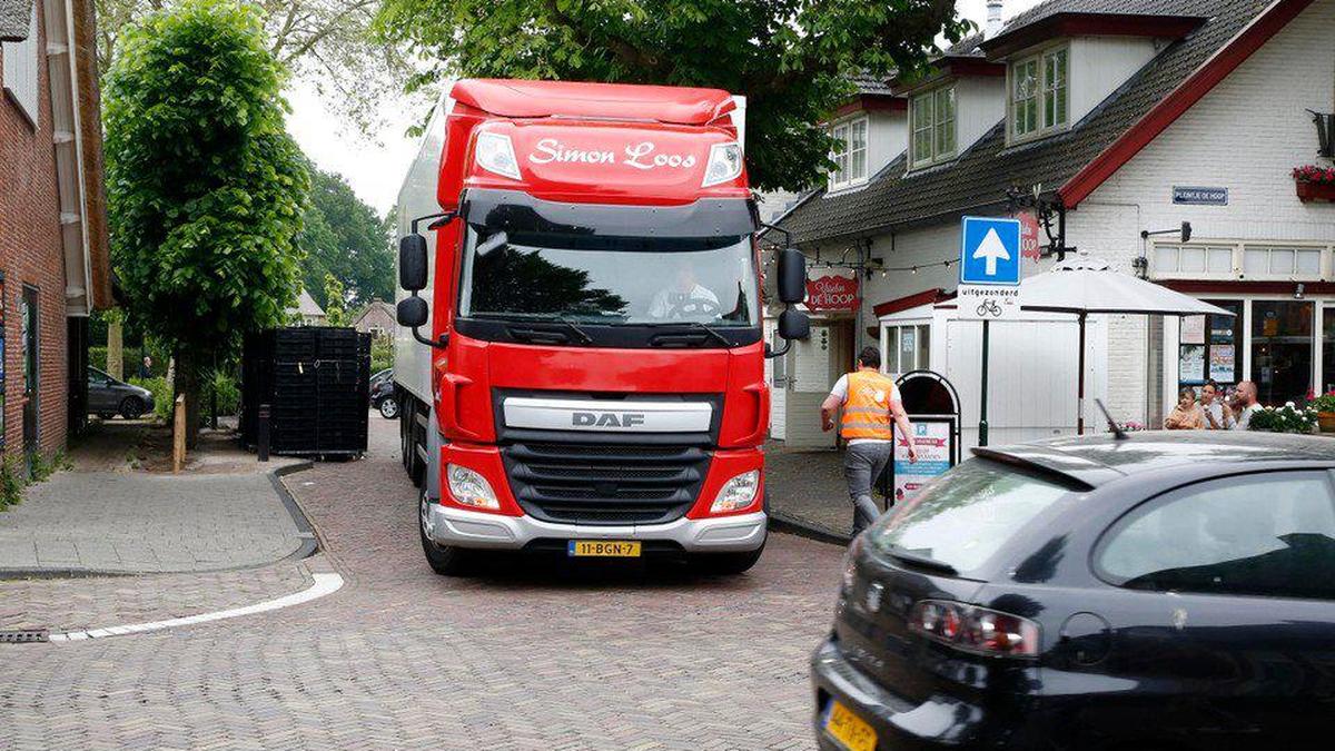 Huizen en Blaricum één gemeente? Grotere Albert Heijn aan de Huizerweg ...