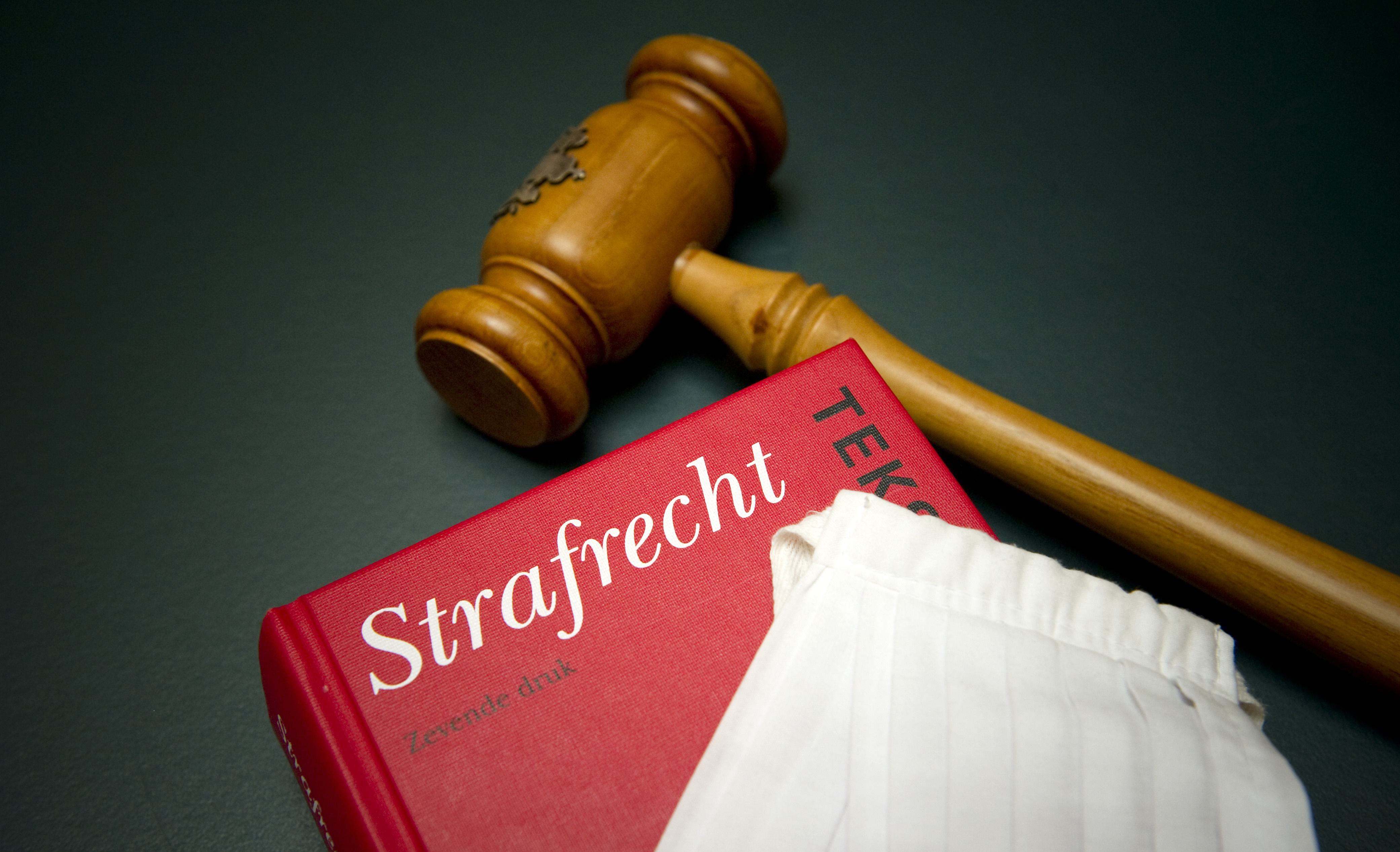 Opa randt kleindochter aan, broertje was getuige. OM eist half jaar celstraf