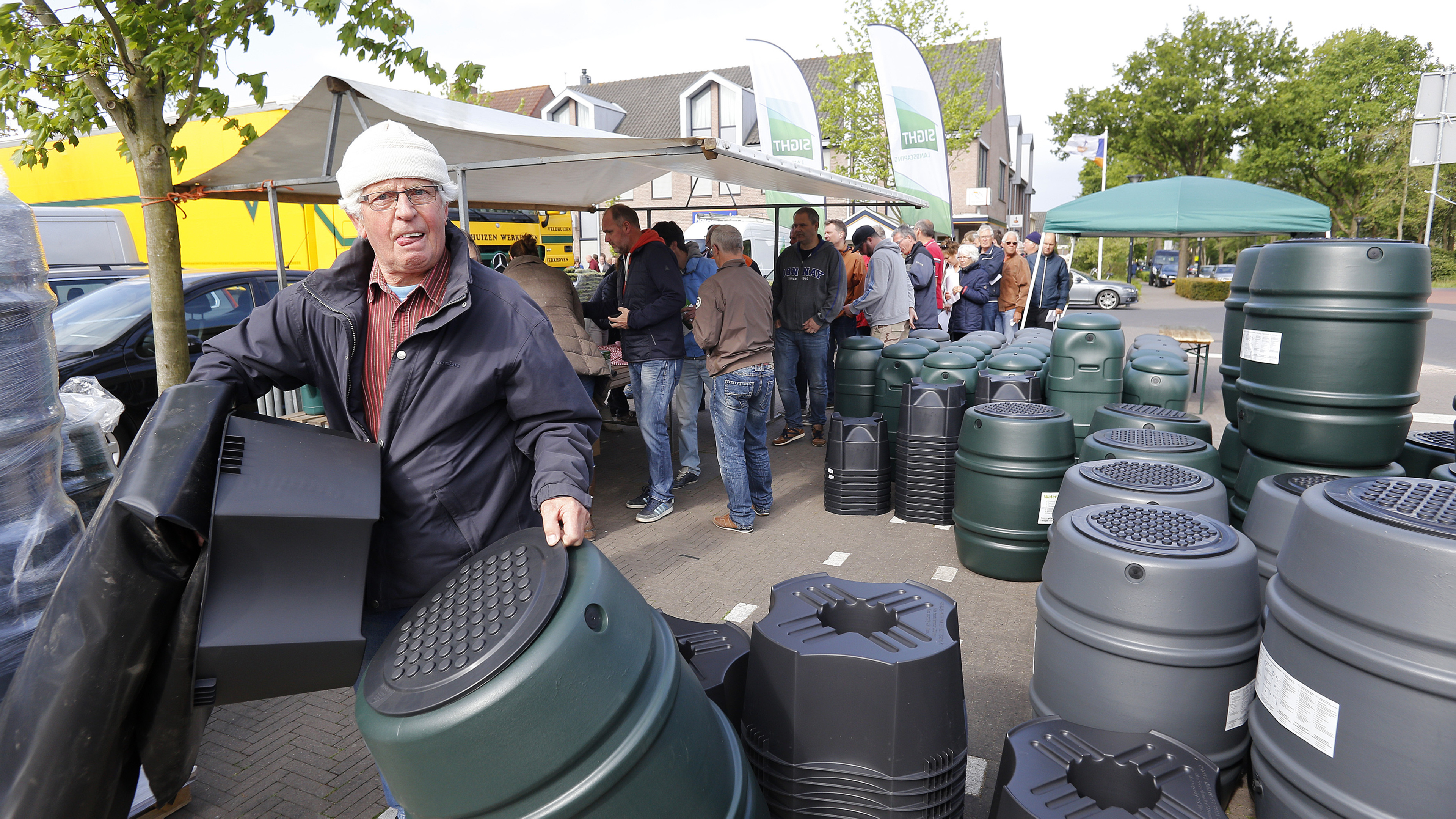 Drukte rond regenton en bladkorf in Wijdemeren. ‘Maar waar komt dat