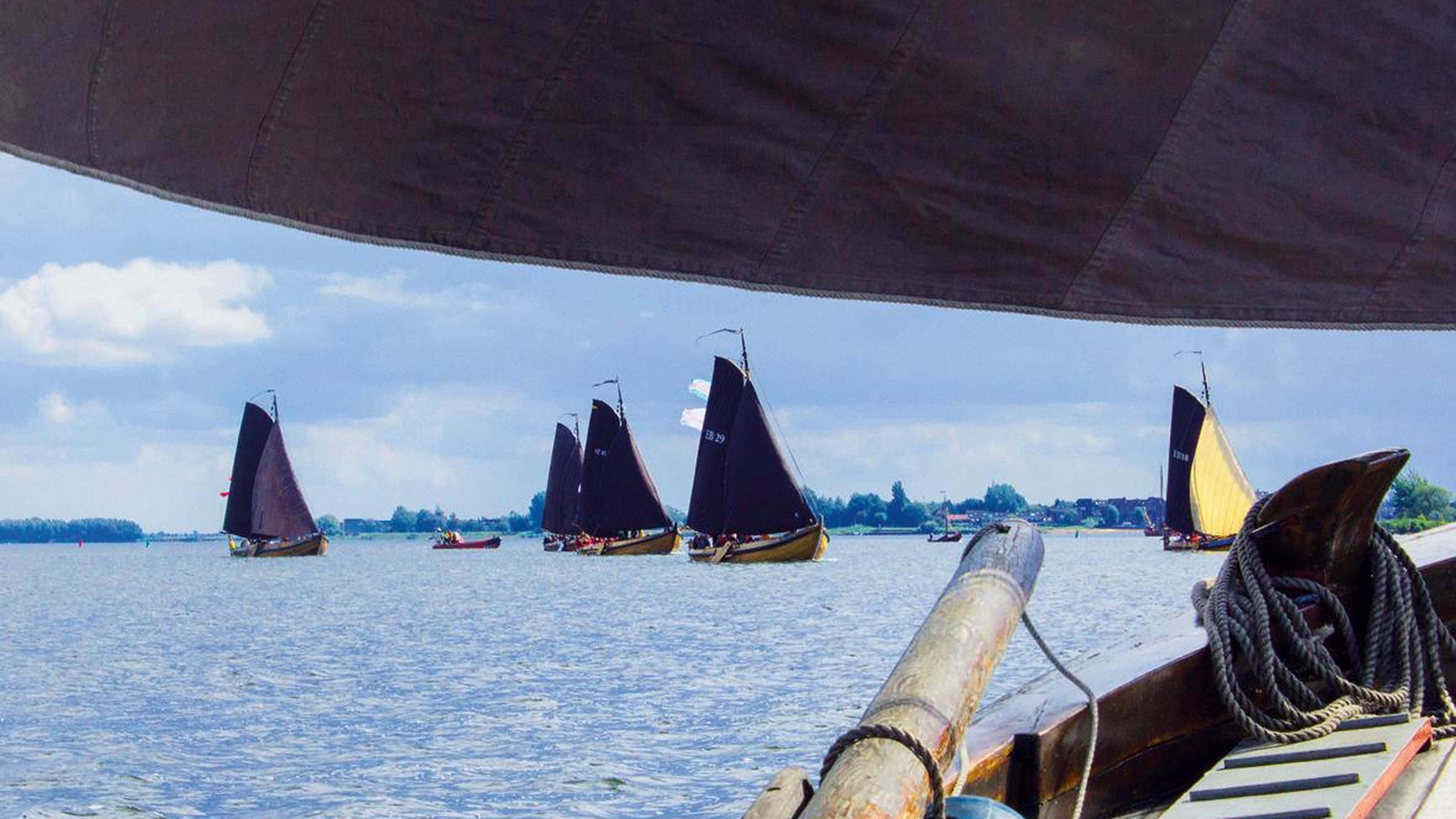 Zestiende Editie Van Taeje B Kkesrace Op Gooimeer Bij Huizen De Gooi En Eemlander