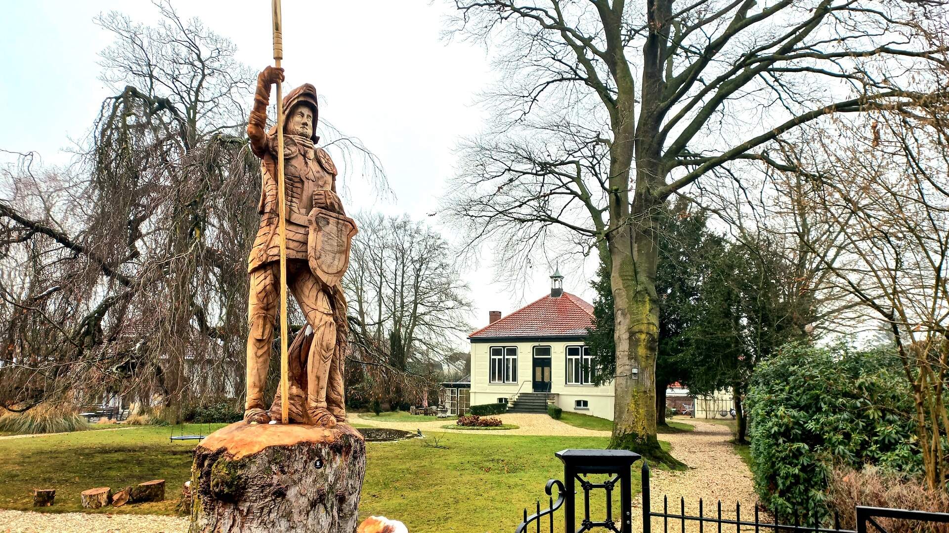 Villa Carolina te koop: historisch herenhuis met unieke poortwachter ...